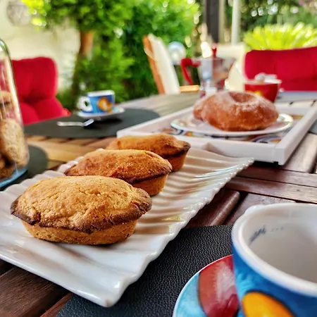 Il Mirto سان كاتالدو