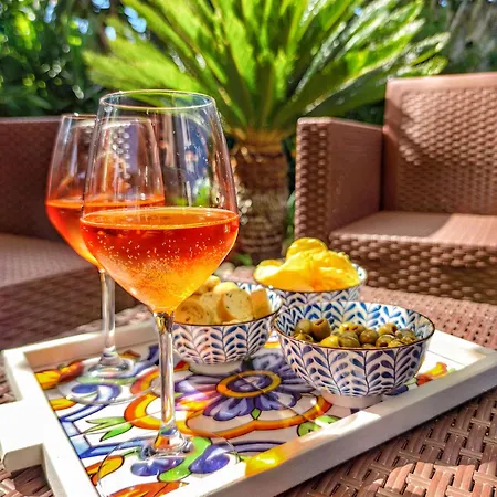 Il Mirto سان كاتالدو